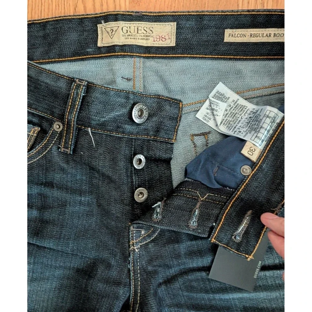 GUESS Men’s 30  32 X 34 Regular Boot Falcon Dark Wash Jeans Cotton 5-Pocket NWT